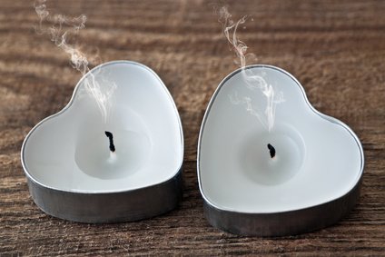 Erloschene Teelichter / einvernehmliche Scheidung